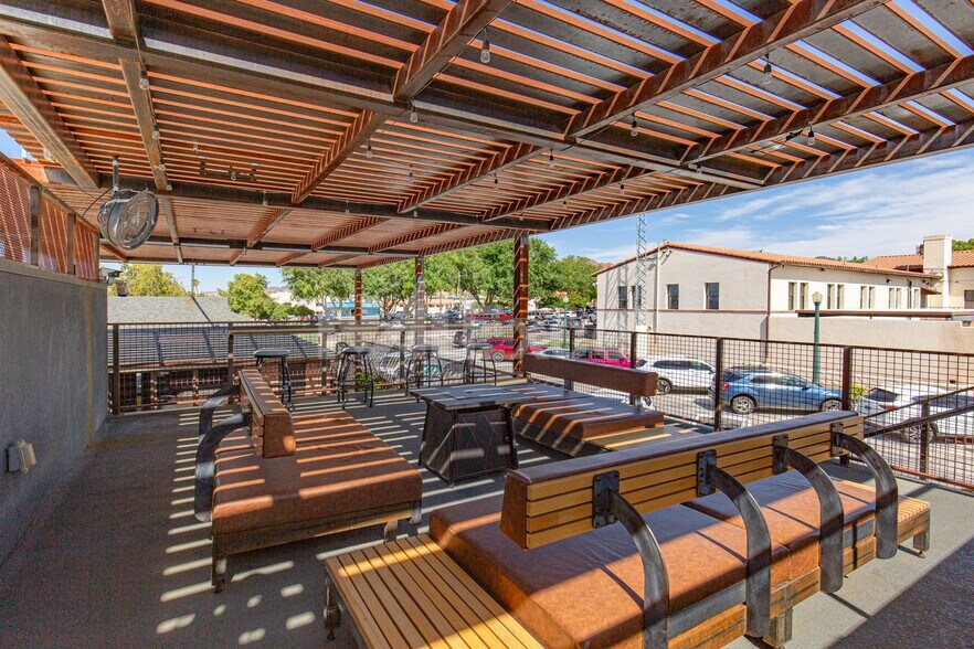 More Photos Of 553 California Ave, Boulder City Restaurant For Sale