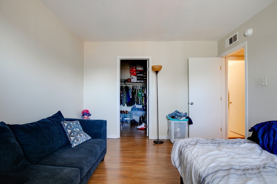 More Photos Of 3810 Chamberlayne Ave, Richmond Apartments For Sale