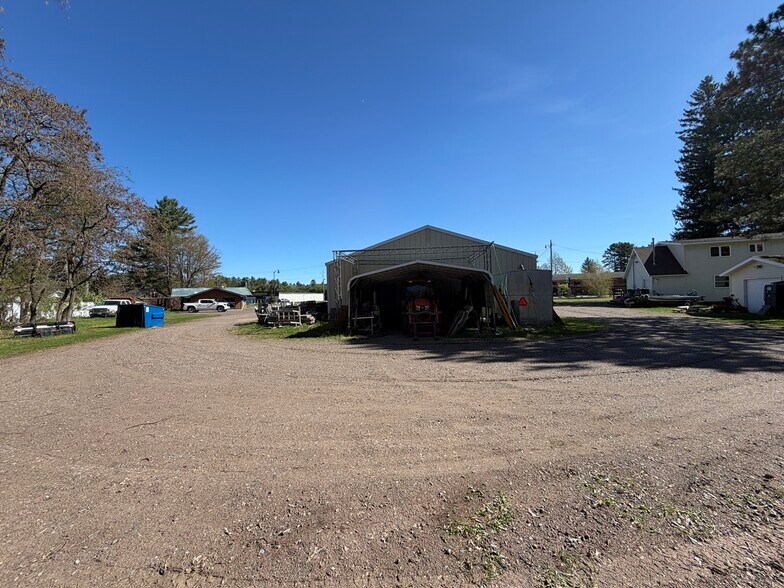 More Photos Of 5079 Highway 51, Mercer General Retail For Sale