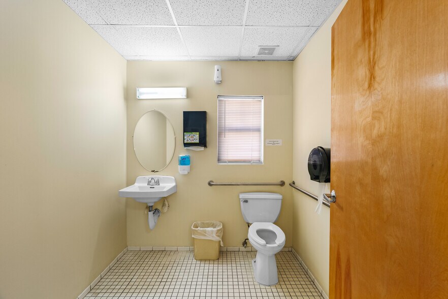 More Photos Of 461-467 Mount Prospect Ave, Newark Medical For Sale