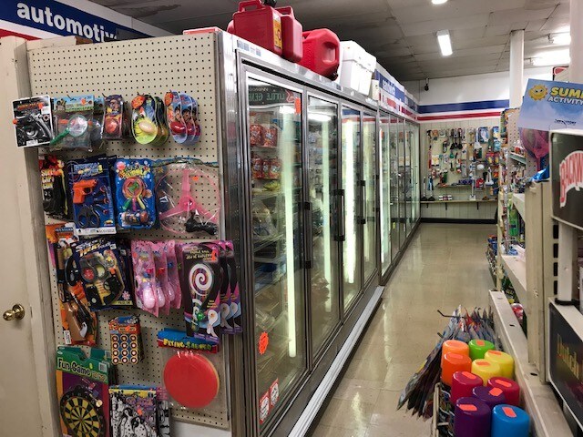 More Photos Of 3074 S County Road T, Green Bay Convenience Store For Sale