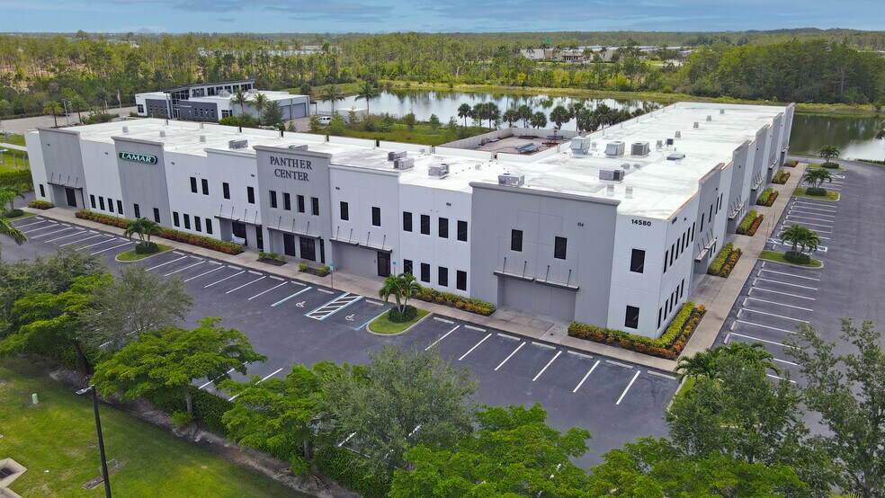More Photos Of 14580 Global Pkwy, Fort Myers Distribution For Lease