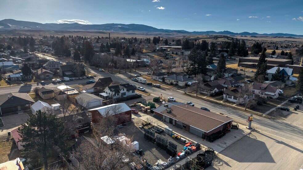 More Photos Of 401 Milwaukee Ave, Deer Lodge Office For Sale