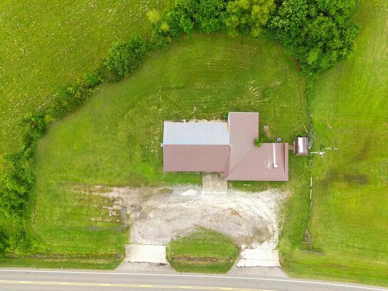 More Photos Of 20674 S Highway 59, Evansville Restaurant For Sale
