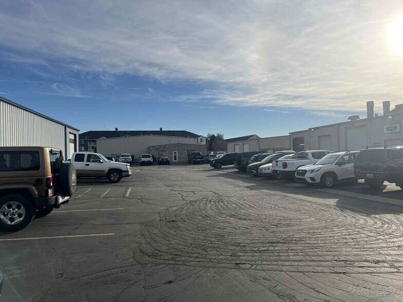 More Photos Of 1211 Wilson ln, West Haven Warehouse For Lease