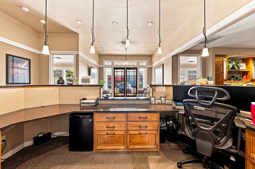More Photos Of 2436 W Main St, Medford Office For Sale
