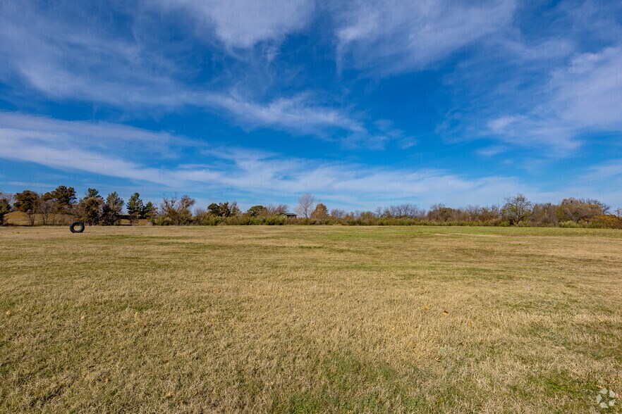 More Photos Of 6660 Hawks Creek Ave, Fort Worth Land For Sale