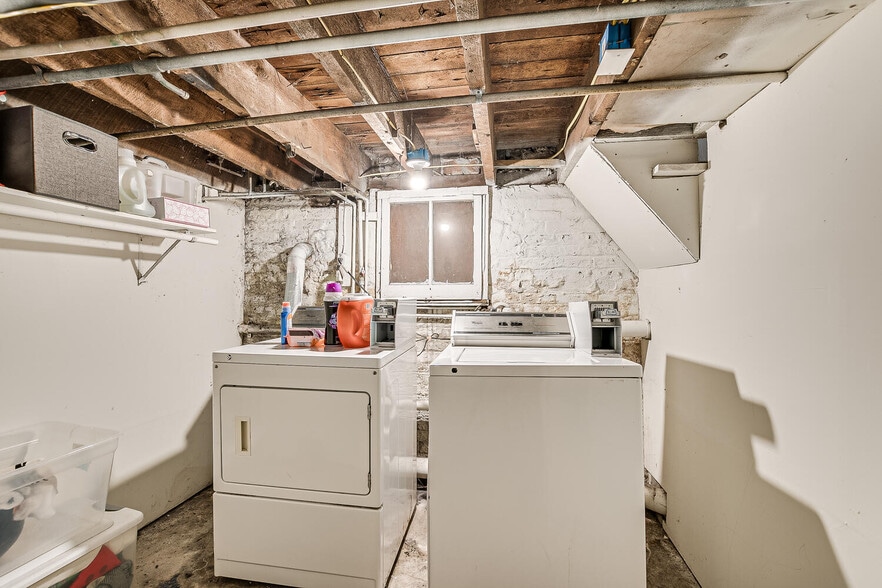 More Photos Of 173 Hamilton St, New Brunswick Specialty For Sale