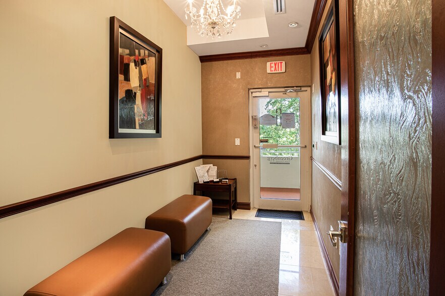 More Photos Of 2883 Executive Park Dr, Weston Office For Sale