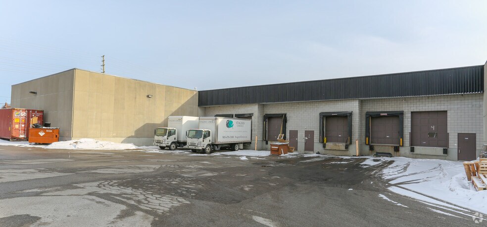 More Photos Of 235-265 Hood Rd, Markham Warehouse For Lease