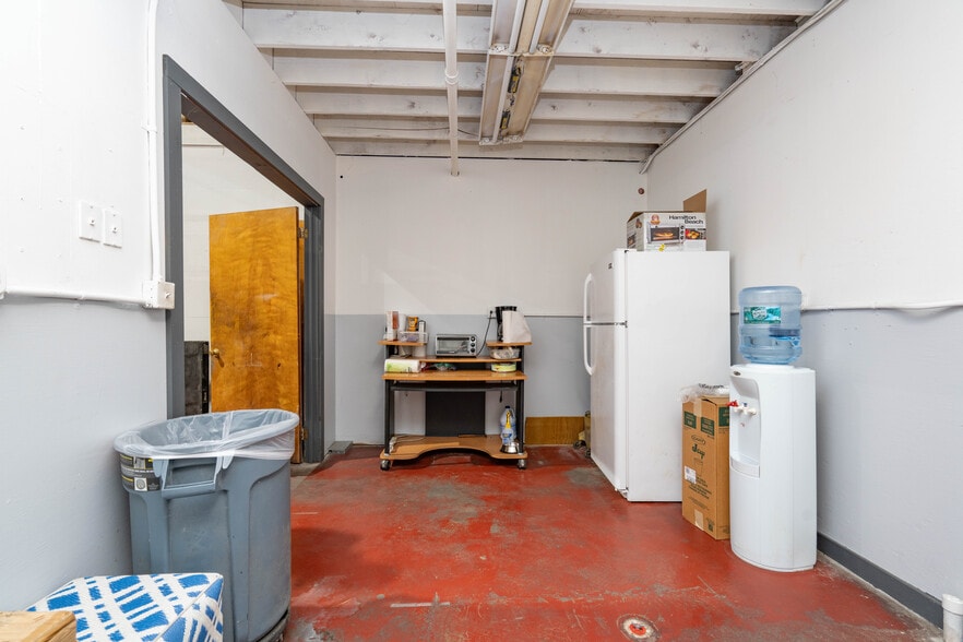More Photos Of 1801 Eden Rd, Millville Distribution For Sale