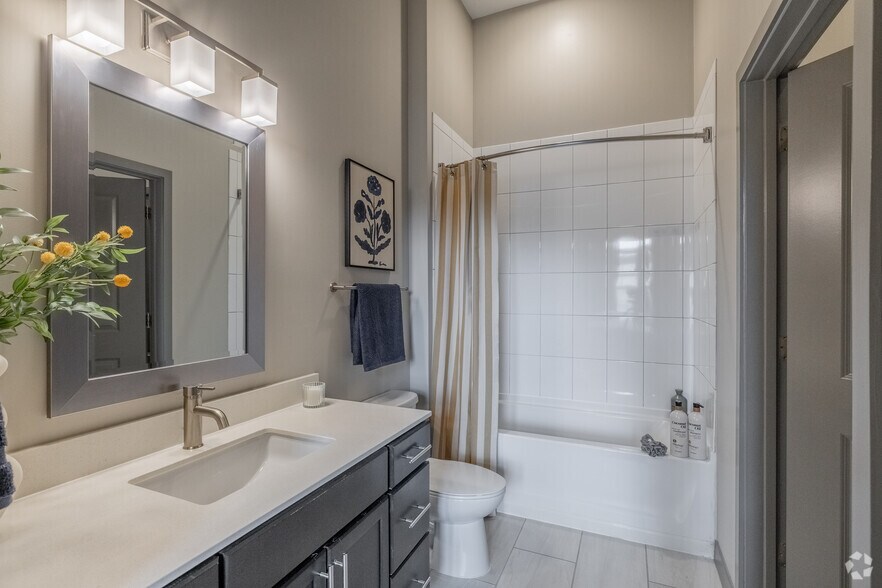 More Photos Of 120 S 5th St, Nashville Apartments For Lease