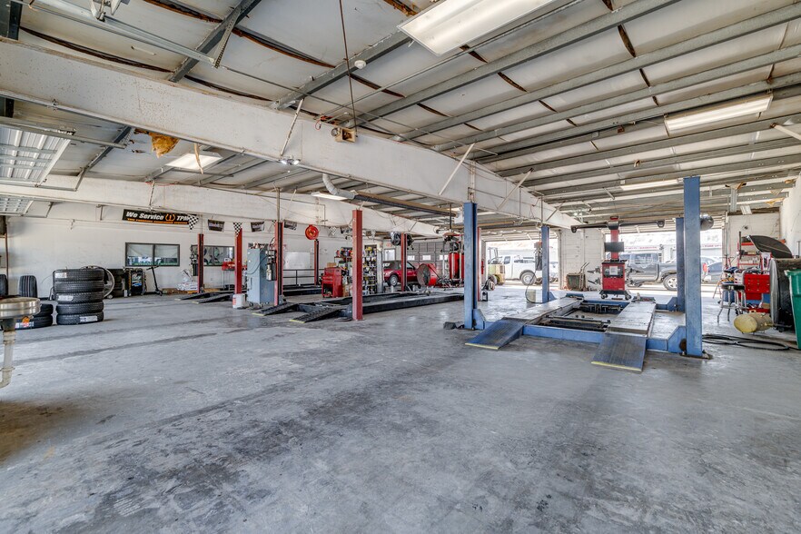 More Photos Of 3782 Front St, Winnsboro Industrial For Sale