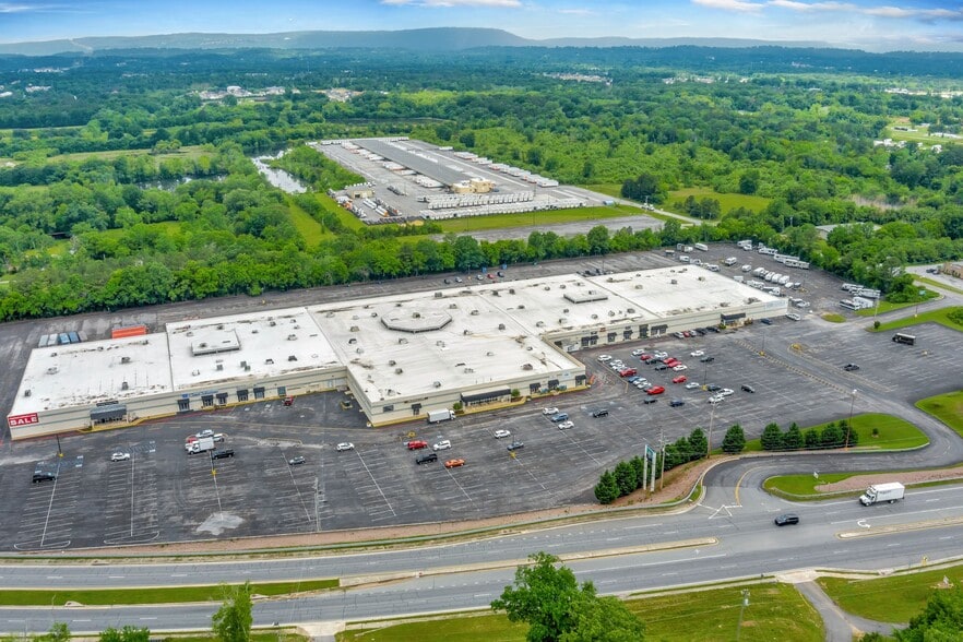 Primary Photo Of 4083 Cloud Springs Rd, Ringgold General Retail For Sale