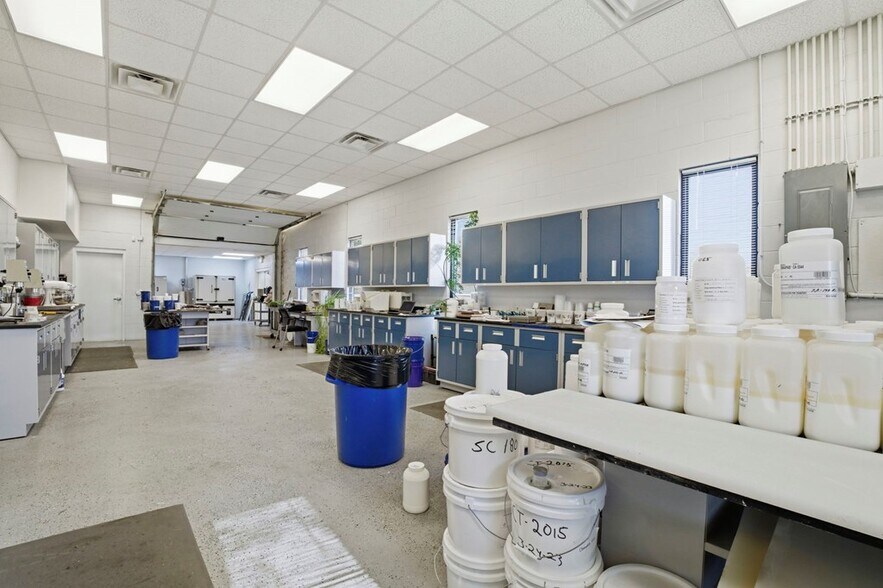 More Photos Of 2124 Hamilton St, Dalton Research And Development For Sale