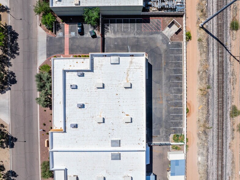 More Photos Of 264 S Hamilton Pl, Gilbert Warehouse For Lease