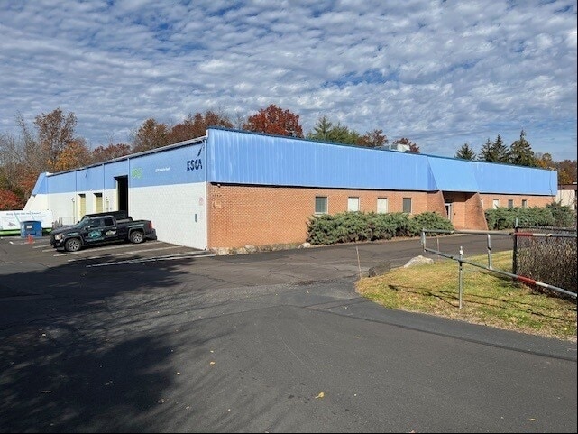 Primary Photo Of 1330 Industry Rd, Hatfield Warehouse For Lease