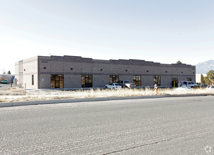 More Photos Of 4615 Town Center Dr, Colorado Springs Warehouse For Lease