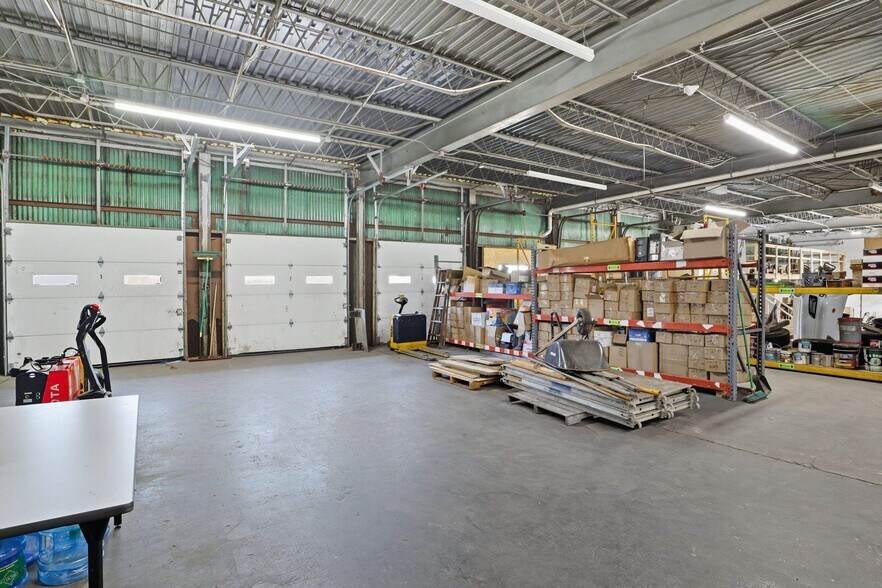 More Photos Of 864 Driving Park Ave, Rochester Warehouse For Sale
