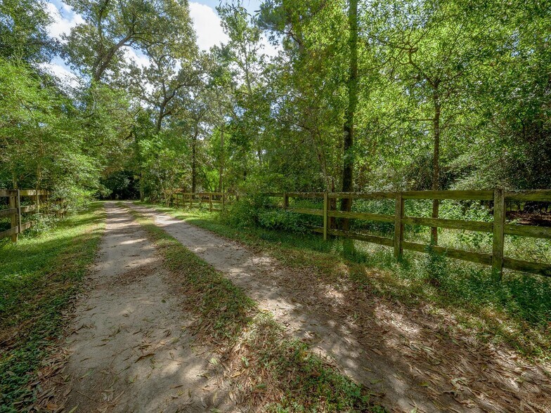 More Photos Of 39526 Cimarron Way, Magnolia Land For Sale