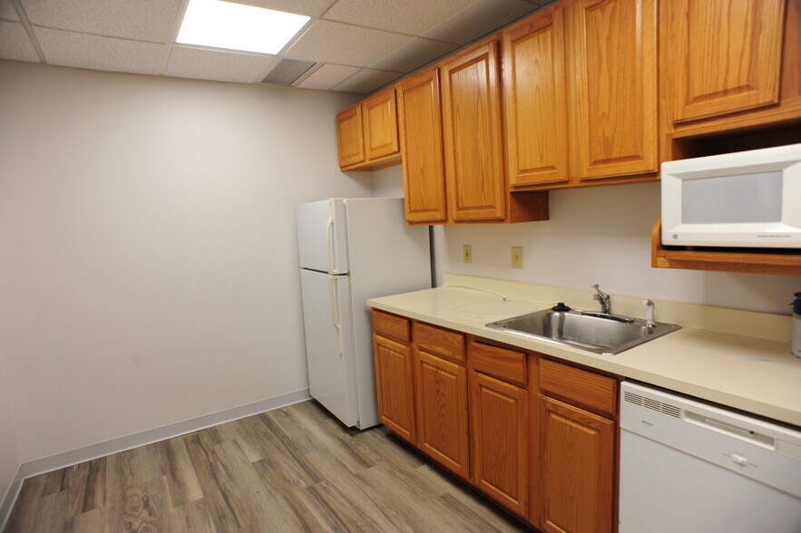 More Photos Of 4100 Horizons Dr, Columbus Coworking Space