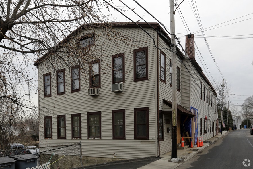 More Photos Of 275 East Ave, Norwalk Office For Sale