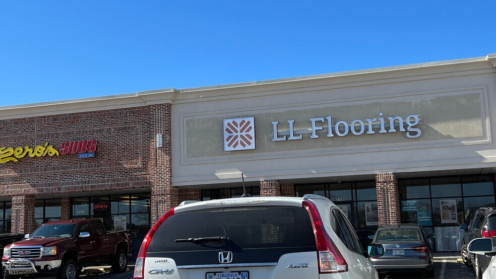 More Photos Of 3750 Virginia Beach Blvd, Virginia Beach General Retail For Lease
