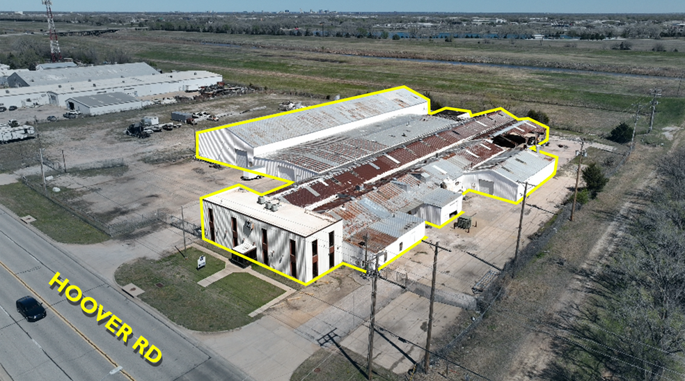 More Photos Of 3158 S Hoover Rd, Wichita Manufacturing For Lease