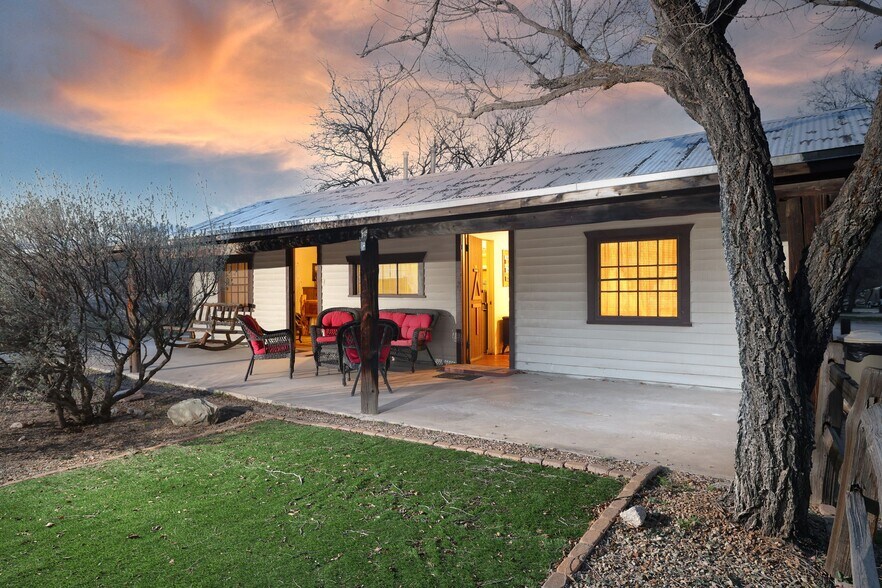 More Photos Of 4190 Dragoon Rd, Dragoon Hotel For Sale