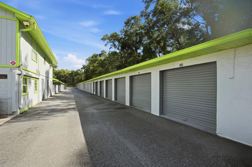 More Photos Of 16331 Cortez Blvd, Brooksville Self Storage For Sale