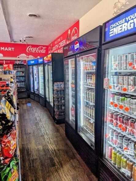 More Photos Of 1135 S Main St, Monticello General Retail For Sale