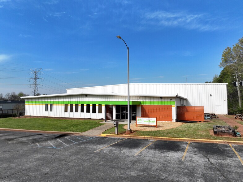 More Photos Of 107 Walter Davis Dr, Birmingham Warehouse For Sale