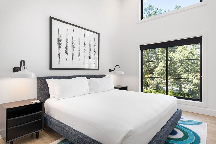 More Photos Of 26995 Reel Ln, Shell Knob Hotel For Sale