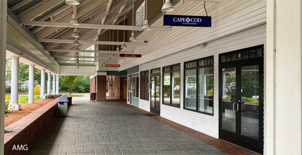 More Photos Of 1600 Falmouth Rd, Centerville General Retail For Lease