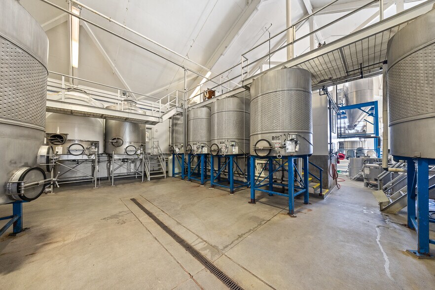 More Photos Of 2750 Las Amigas Rd, Napa Winery Vineyard For Sale