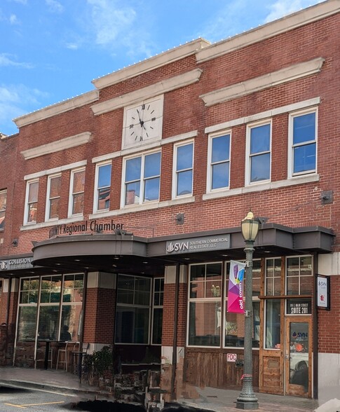 Primary Photo Of 116 E Main St, Rock Hill Office For Lease