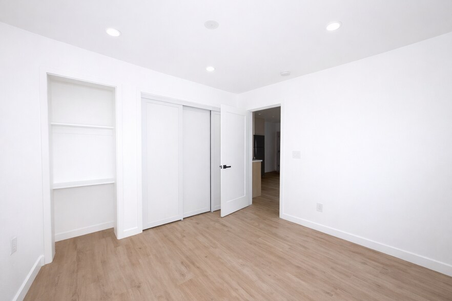 More Photos Of 12527 Cranbrook Ave, Hawthorne Apartments For Sale