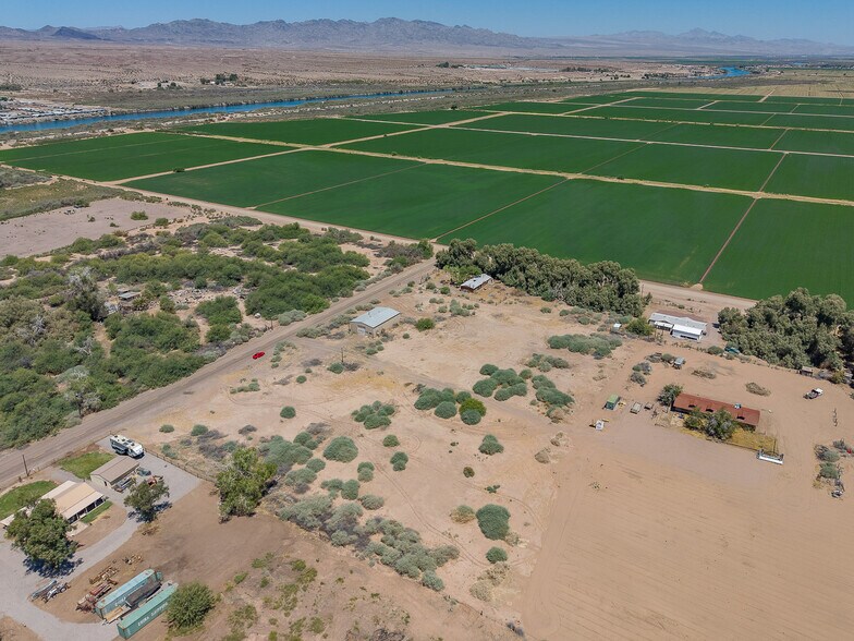 More Photos Of 9512 S Evans Ln, Mohave Valley Warehouse For Sale