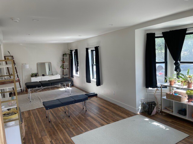 More Photos Of 6 Commerce St, Beacon Office For Lease