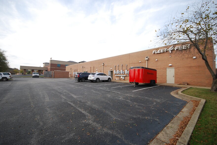 More Photos Of 398-412 Oil Well Rd, Jackson Unknown For Lease