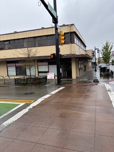 More Photos Of 825 S 3rd St, Renton Loft Creative Space For Lease