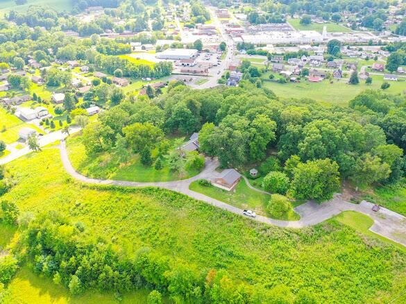 More Photos Of 853 E 4th St, London Office For Sale