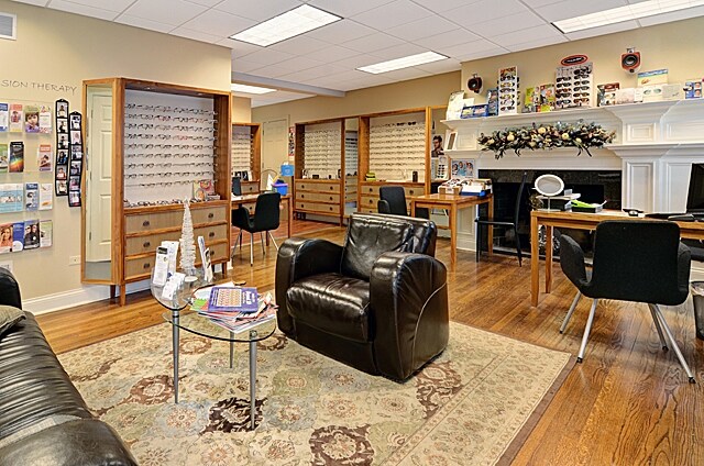 More Photos Of 103 E Ogden Ave, Clarendon Hills Office For Sale