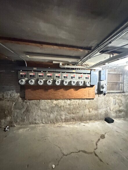More Photos Of , Chicago Multifamily For Sale