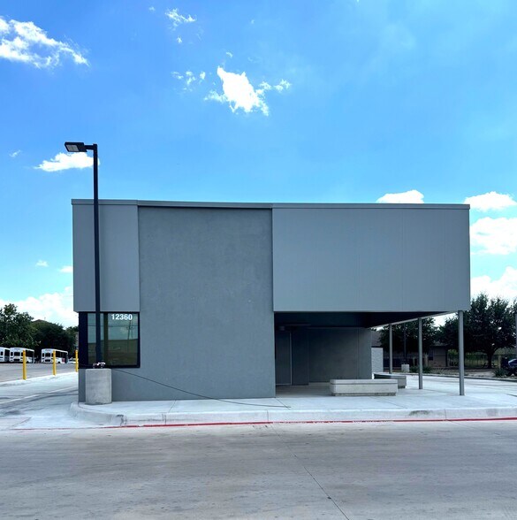 Primary Photo Of 12360 Farm to Market Road 1957, San Antonio Freestanding For Lease