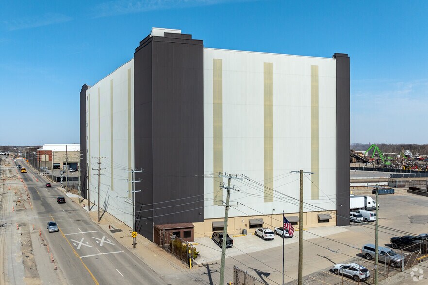 Primary Photo Of 6500 Mount Elliott St, Detroit Light Distribution For Lease