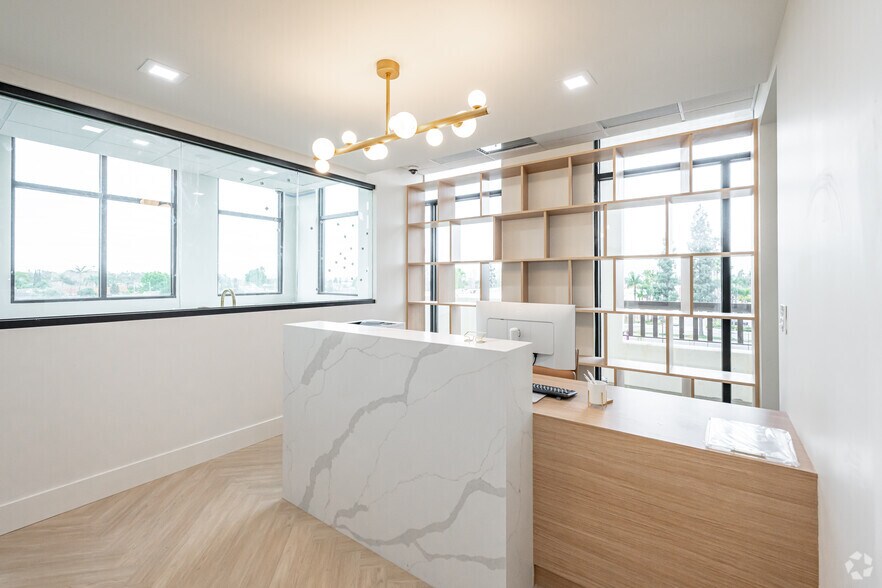 More Photos Of 5624 Philadelphia St, Chino Medical For Lease