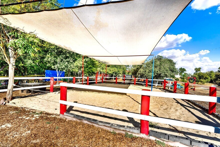 More Photos Of 1877 County Road 4713, La Coste Land For Sale