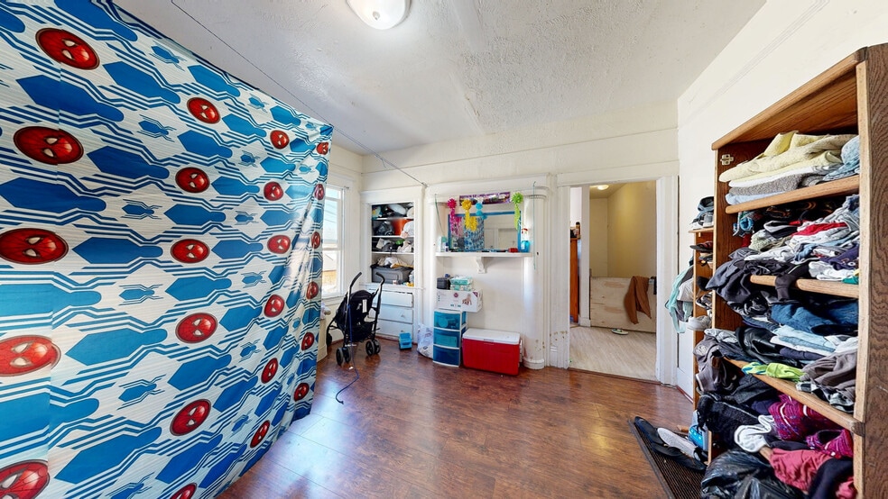 More Photos Of 3142 Coolidge Ave, Oakland Apartments For Sale