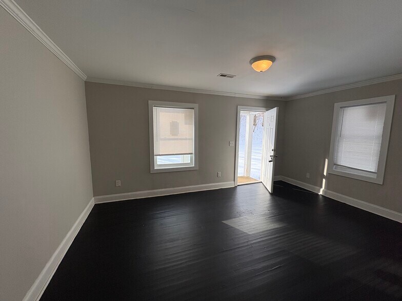 More Photos Of , High Point Multifamily For Sale